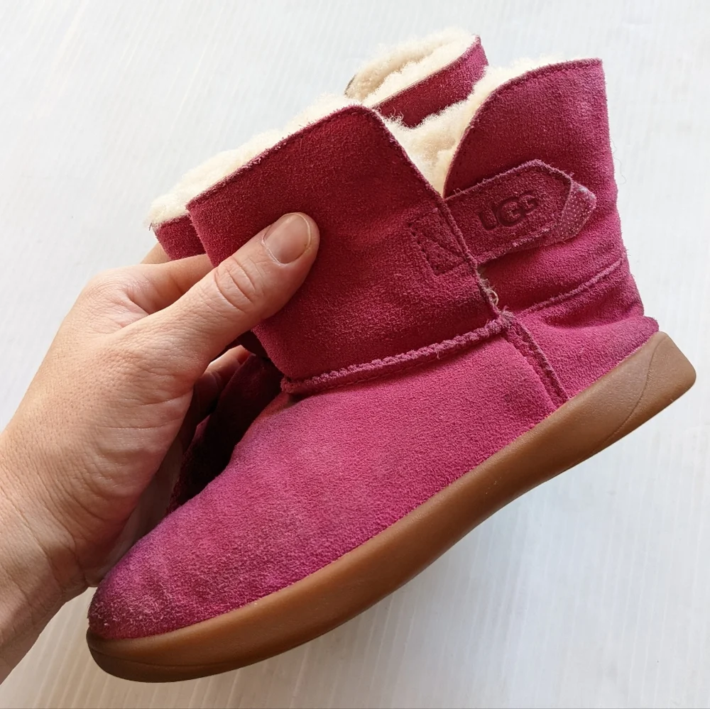 UGG Keelan kids pink suede fur lined boots